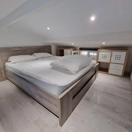 Appartement Jolie Petit Mazet A 10min Des Plages